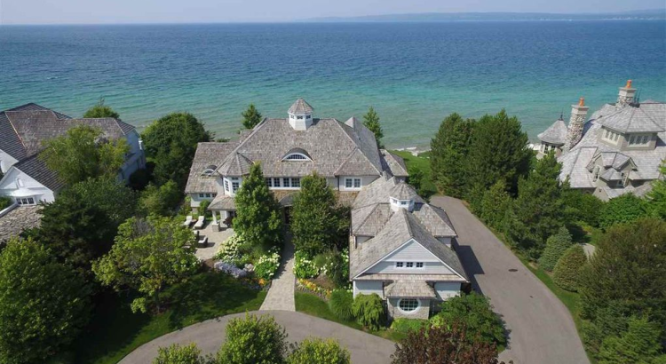 We Buy Houses in Michigan: Hassle-Free Selling